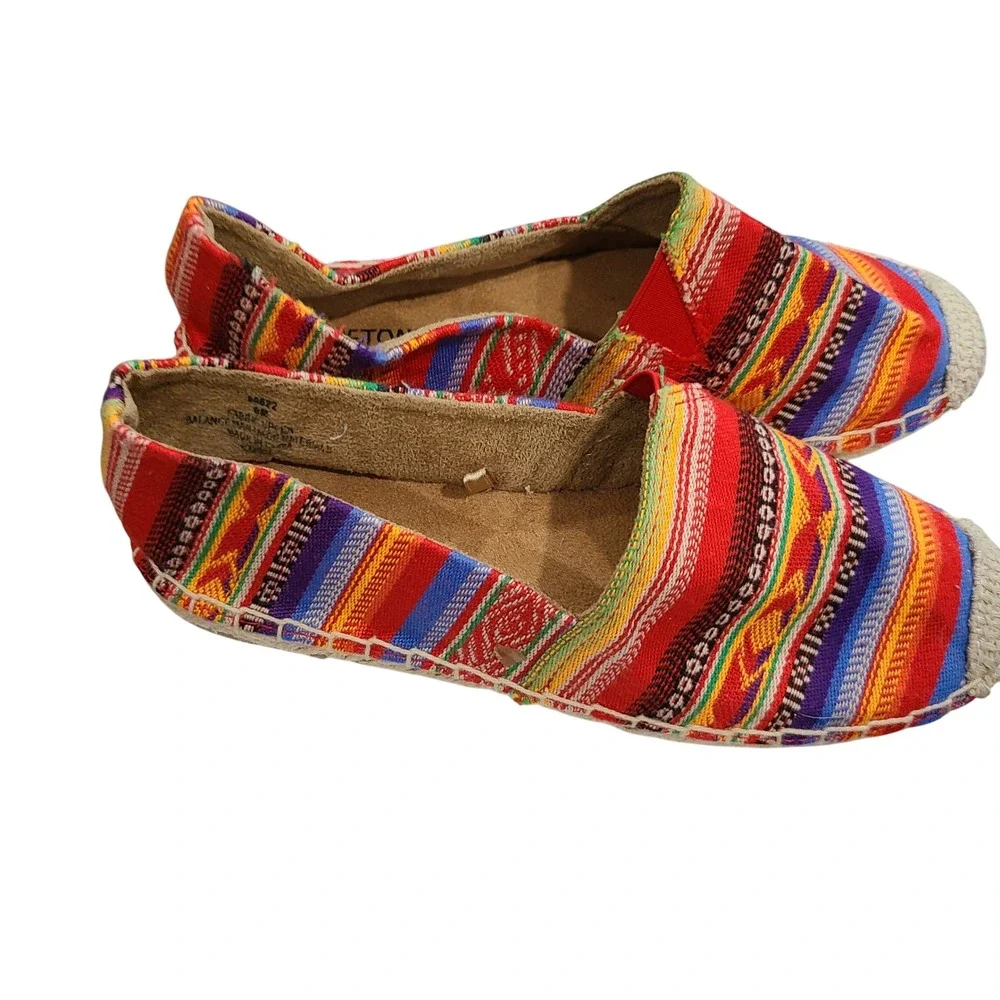 Minnetonka embrace vibrant